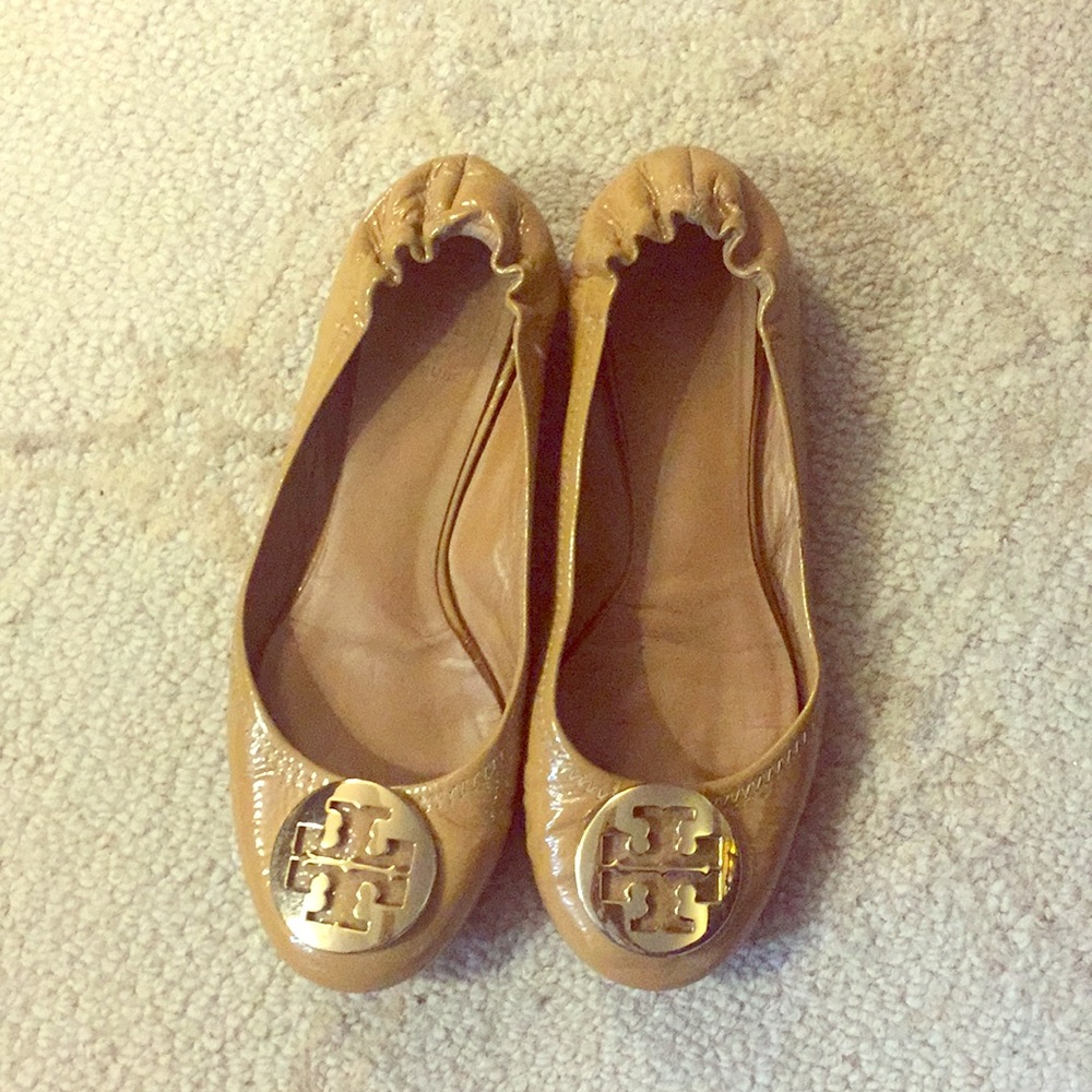 TORY BURCH Tan Patent Flats